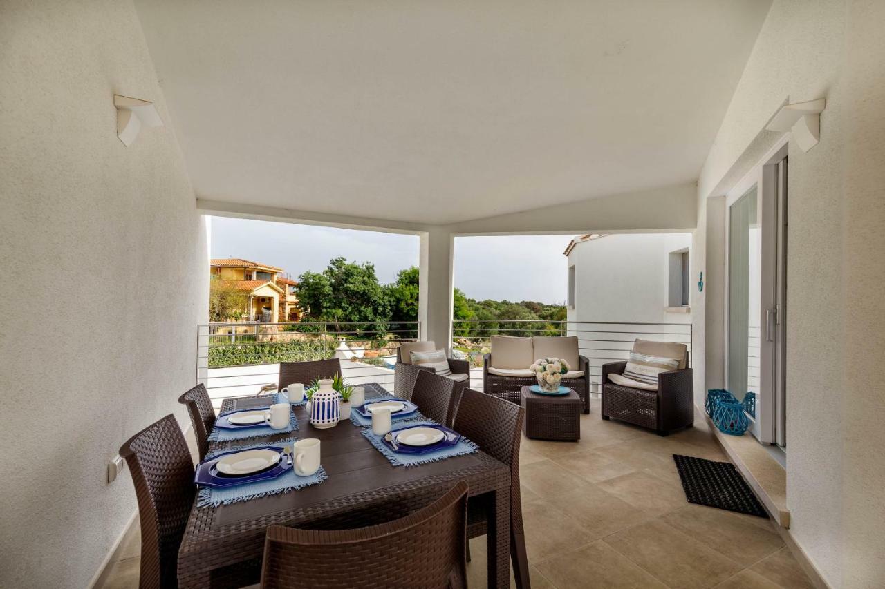 Caneis Apartments San Teodoro  Esterno foto